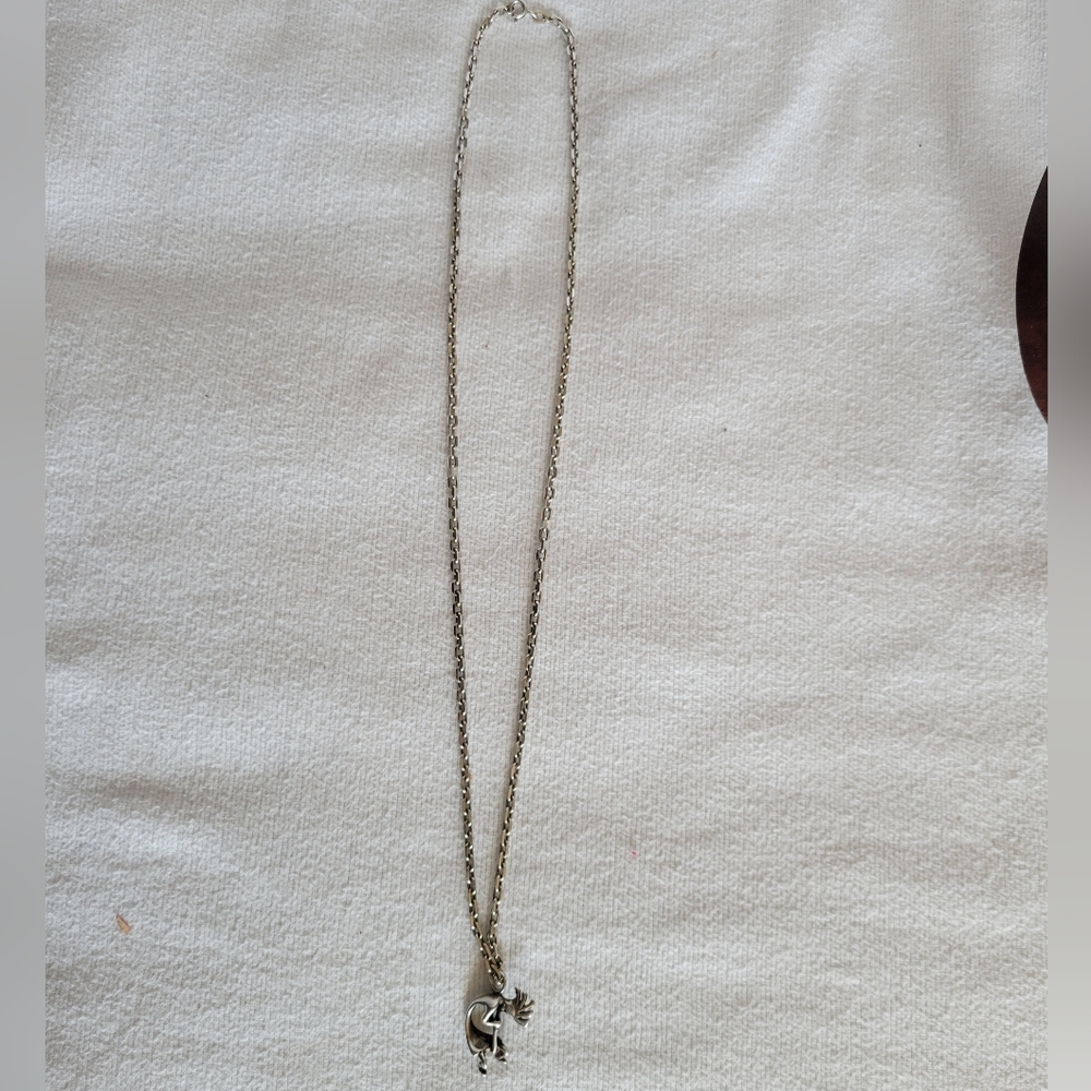 Vintage Sterling Silver Kokopelli necklace - Picture 3 of 7